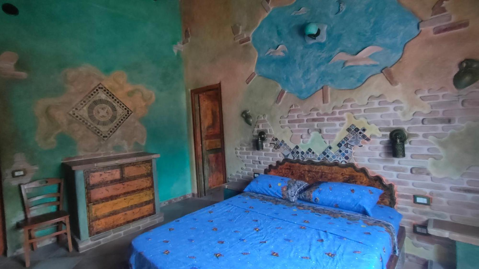 Casa Gaudi - House & Rooms 툴라다 외부 사진