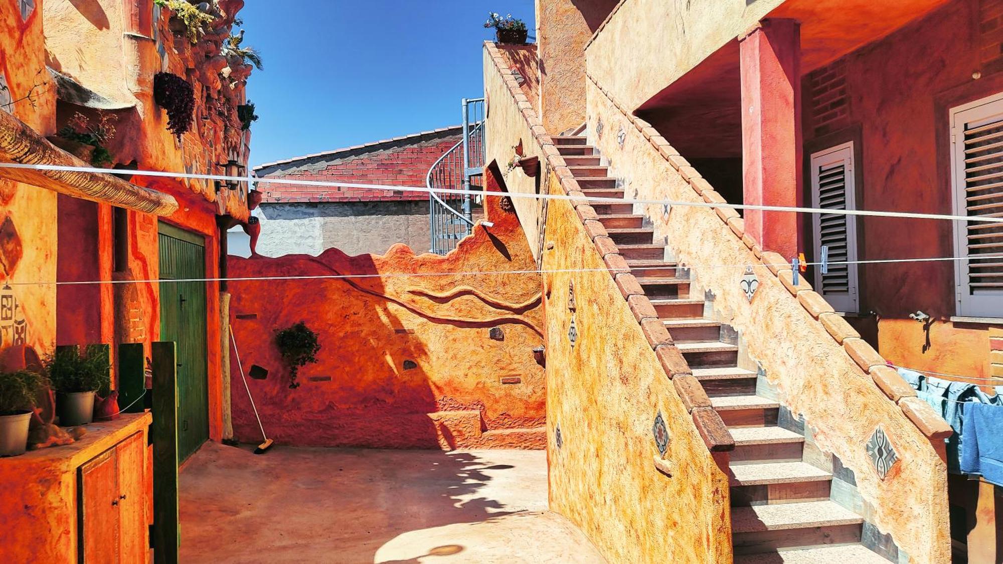 Casa Gaudi - House & Rooms 툴라다 외부 사진