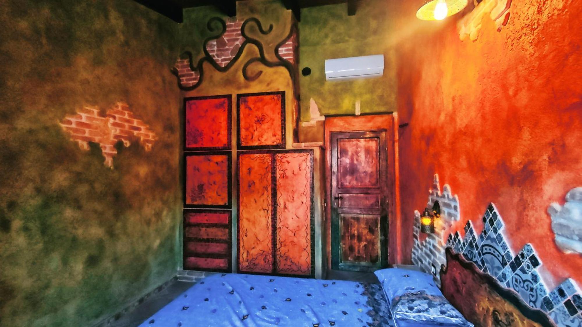 Casa Gaudi - House & Rooms 툴라다 외부 사진